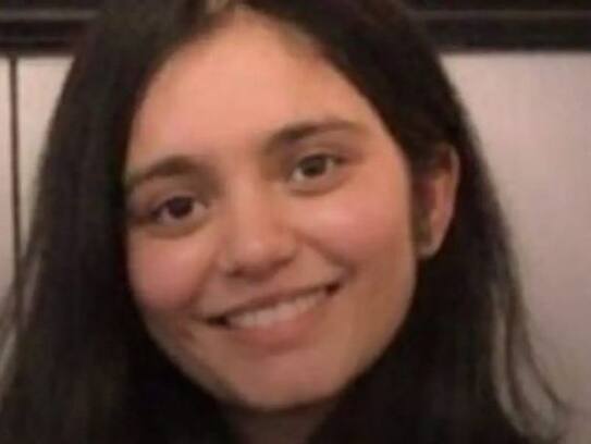 UPSC Result 2023 Cracker Wardha Khan of Prayagraj got 18th rank in UPSC exam 2023 while living in Noida XSMN