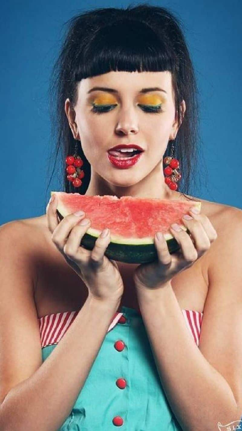 watermelon overeating in summer season xbw