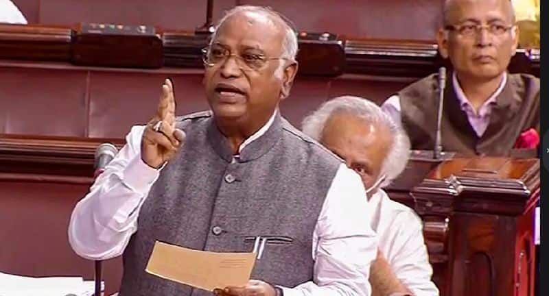 mallikarjun kharge's helicopter checked by EC, alleges congress 