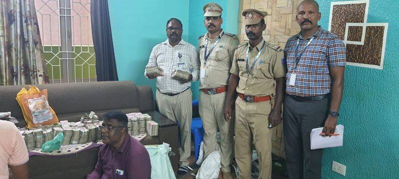 more than 4 crore money seized by election officers in puducherry vel