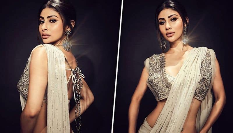 Mouni Roy HOT SEXY photos: 'Naagin' actress raises temperature as she dons sizzling saree with backless blouse RKK