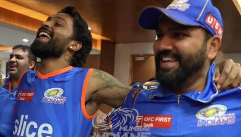 cricket IPL 2024: Hardik Pandya, Rohit Sharma celebrate MI's win over PBKS together in dressing room (WATCH) osf