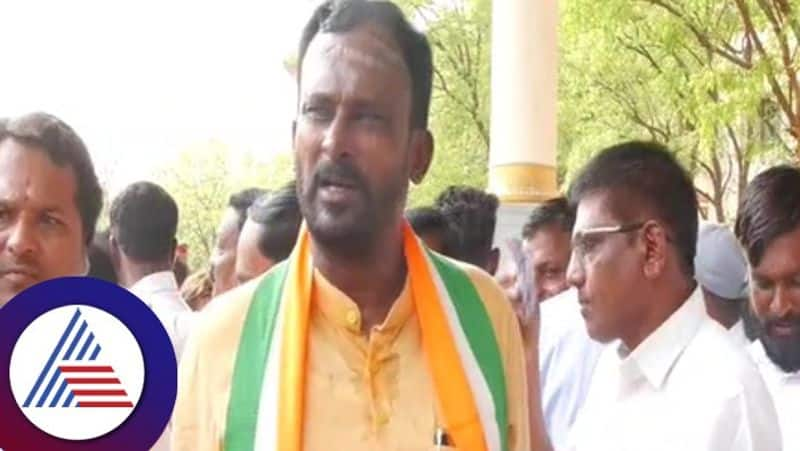 MLA Vijayananda kasheppanavar outraged against MLA Basanagowda patil yatnal rav