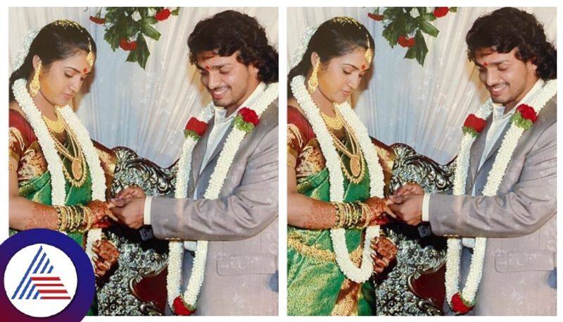 Vijay Raghavendra shares his engagement photo with late wife Spandana today on 20 April 2024 srb