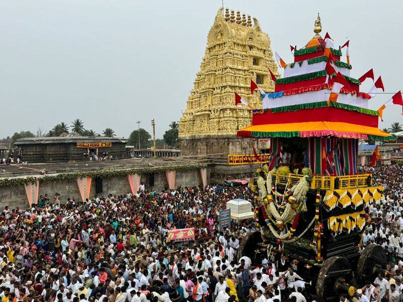 Belur Channakesava brahma rathotsava at hassan today rav