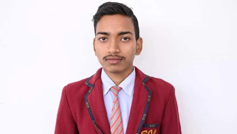 UP Board 12th Topper 2024: किसान के बेटे शुभम वर्मा ने इंटरमीडिएट में किया टॉप, ये हैं टॉपर्स के फ्यूचर प्‍लान