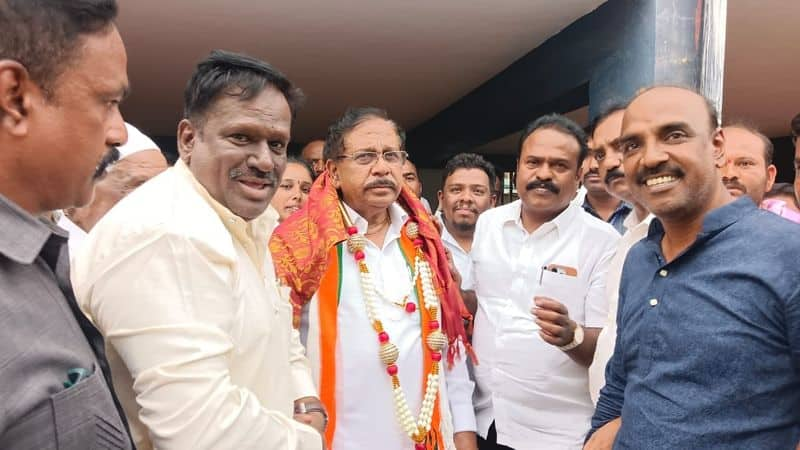 JDS Leaders Join Congress in Tumakur snr