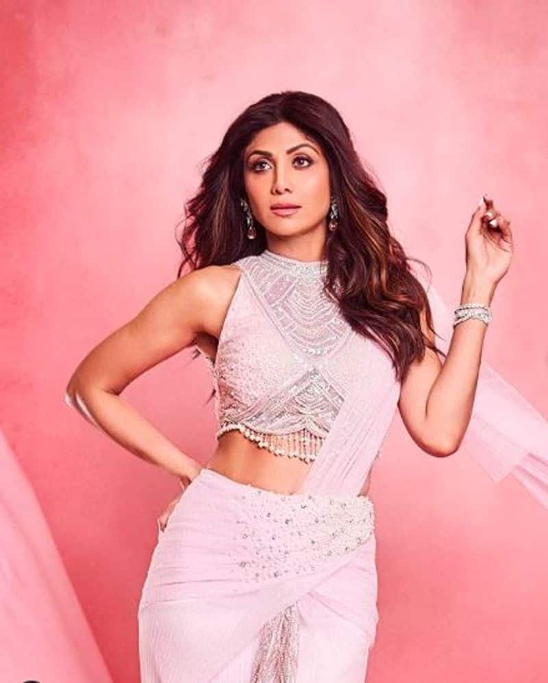 shilpa shetty fitness secret favorite drink and food recipes gow