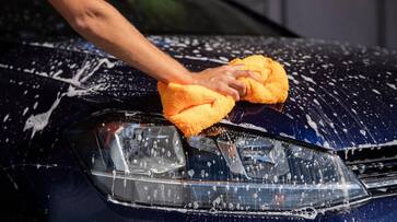 How to wash a car at home like a pro iwh