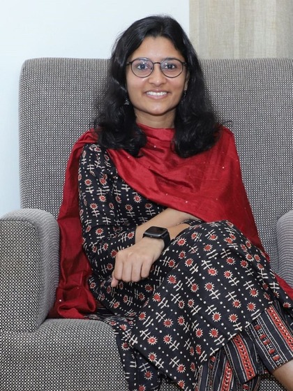 <p>मध्य प्रदेश के आलीराजपुर की रहने वाली राधिका ने यूपीएससी 2020 में 18वीं रैंक हासिल की थी।  इंटरव्यू में उनसे धांसू सवाल पूछे गए थे। आइए उसके बारे में जानते हैं। </p>
