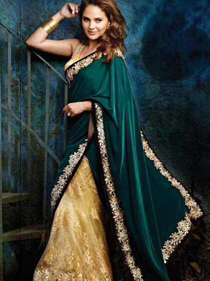 ग्रीन सिल्क साड़ी (Lehenga Saree)