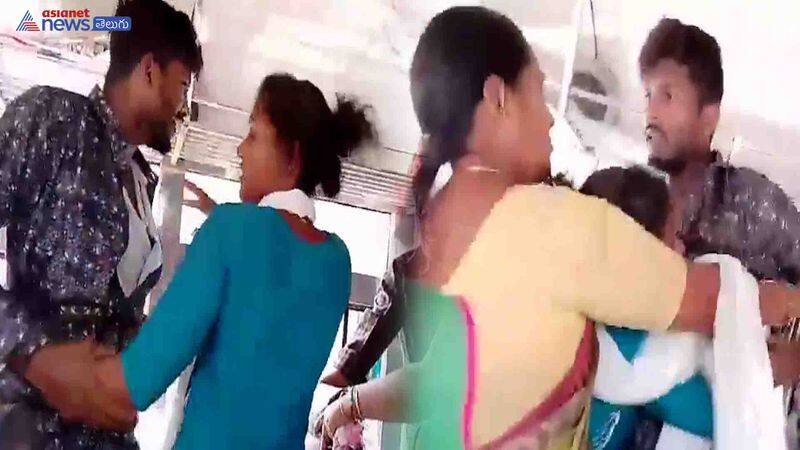 tsrtc bus fight 