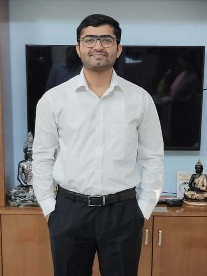 <p>यूपी के रामपुर के प्रखर सिंह ने यूपीएससी 2020 में 29वीं रैंक हासिल की थी। आईआईटी रूड़की से ग्रेजुएशन किया था। इंटरव्यू में पूछा गया कि IITians विदेश क्यों जा रहे हैं?  </p>
