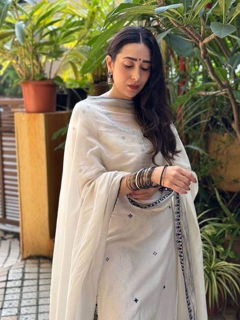 karisma kapoor latest  cotton suit for summers zkamn