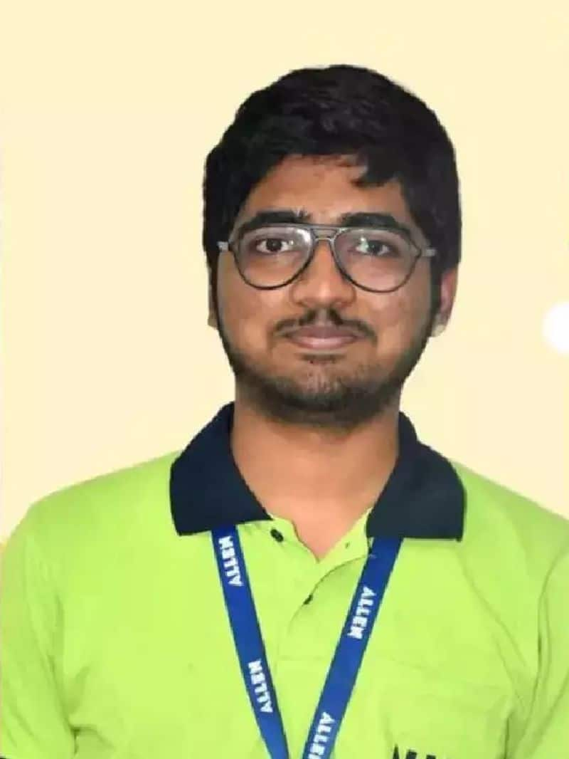 JEE Mains 2024 Nilkrishna Nirmalkumar son of a farmer secures AIR 1