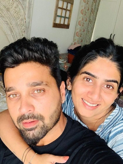 Dinesh Kartik love triangle