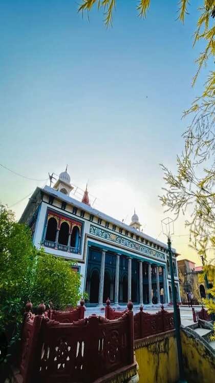 चमत्कार देख दुश्मन भी हुए हैरान