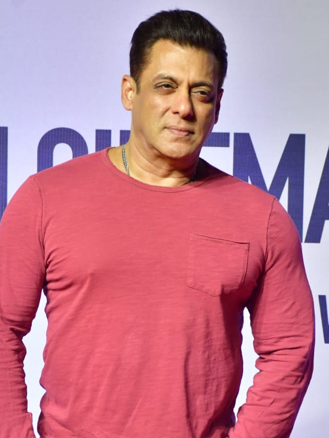 Salman Khan At Aayush Sharma Film Ruslaan Screening Salman Khan At Aayush Sharma Film Ruslaan Screening