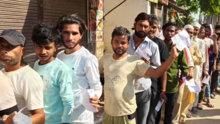 ghaziabad voting .jpg