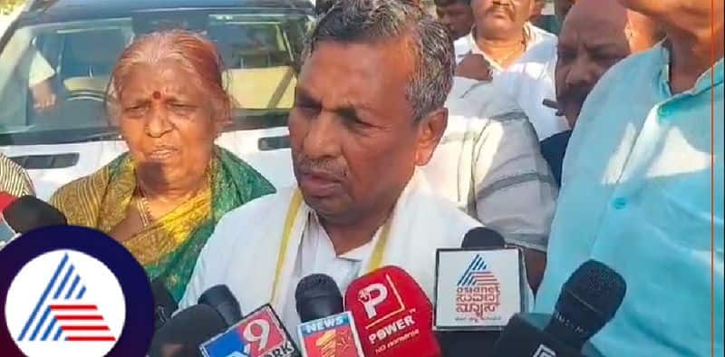 Lok sabha election 2024 in Karnataka Minister KH Muniyappa stats after voting at Kolar constituency rav