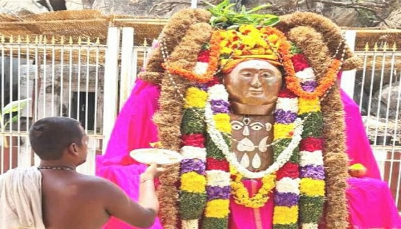 Shri Vageesha Theertha's Aaradhana at Navavrindavangadde in Gangavathi grg 