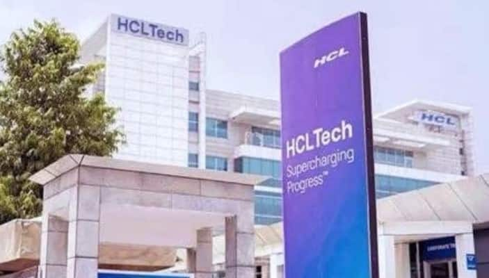 HCLTech plans to hire over 10,000 freshers in 2024-25 sgb