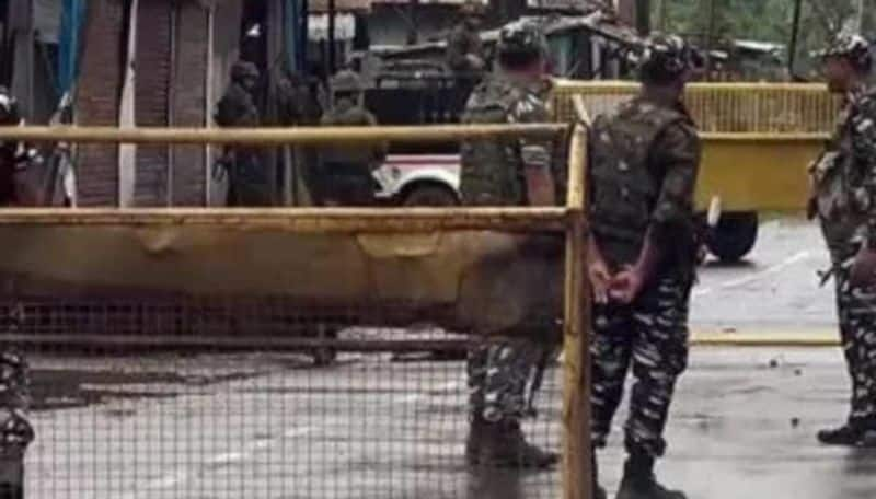 Bomb blast killed 2 crpf soldiers in manipur and 4 injured more force in action ans