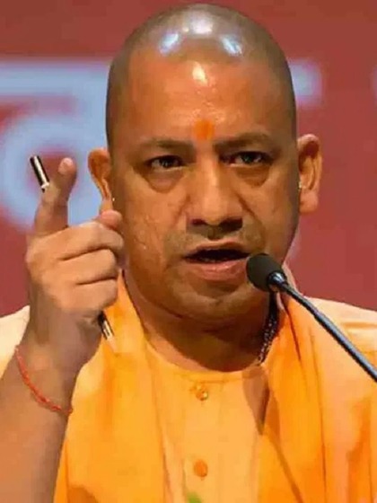 <p><strong>जवाब: </strong>लोकतांत्रिक देश भारत संविधान से ही चलता है।</p>
