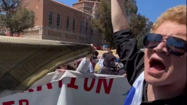 Israel supporter