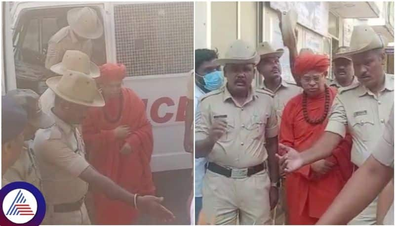 Chitradurga Murugha Seer Again Judicial Custody Till May 27 sat