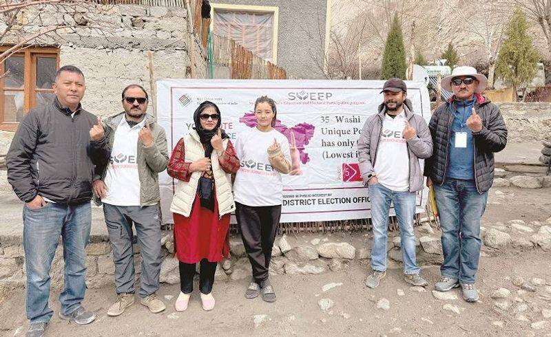 polling station set up for five voters of same family in Ladakh akb