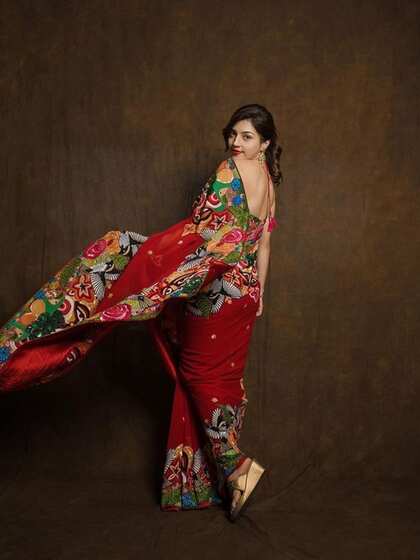 फ्लोरल साड़ी (Floral Saree)