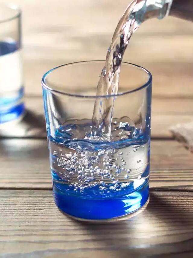 Water glass photo