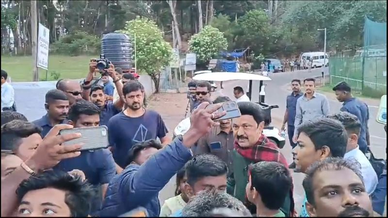 MK Stalin in Kodaikanal: Tamil Nadu Chief Minister took selfie with public in Kodaikanal sgb