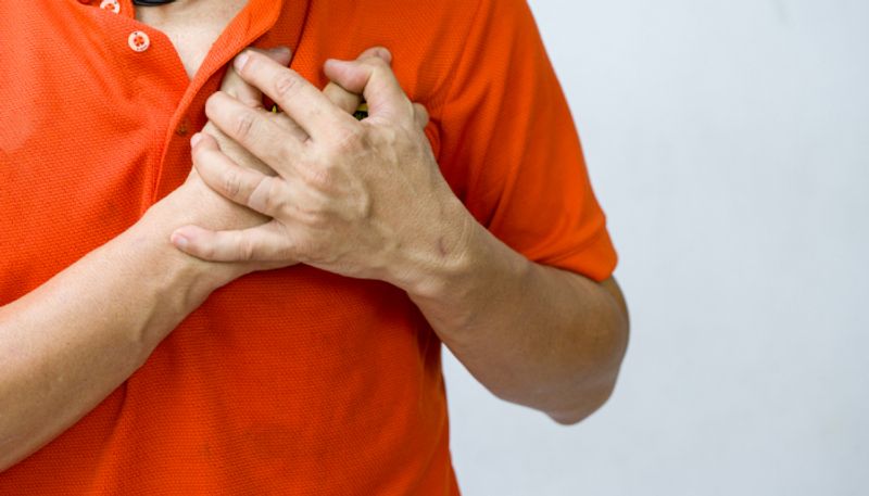 silent warning signs of heart attack that should not be ignored