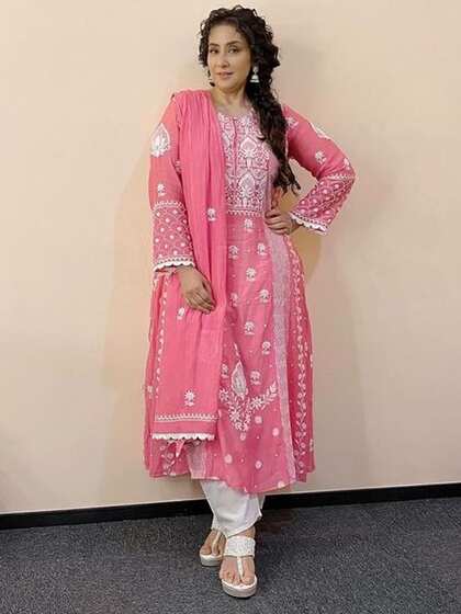 पिंक अनारकली कुर्ता सेट (Pink Chikankari Kurta Set)