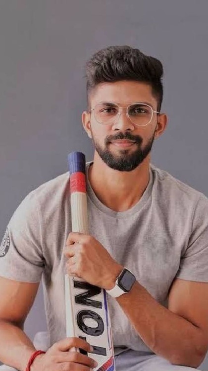 धोनी की जगह आने वाले Ruturaj Gaikwad को भी है कार-बाइक का शौक