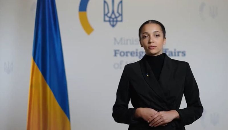 Meet Victoria Shi, Ukraine's AI-generated spokesperson for foreign ministry amid war with Russia (WATCH) snt