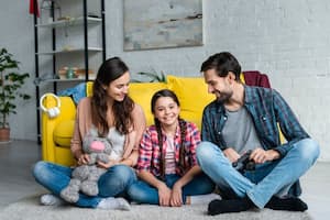 Parenting Tips: పిల్లల డ్రెస్సులు కొనేటప్పుడు ఈ విషయాలు చూస్తున్నారా?