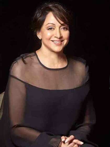 76 की उम्र में सुंदर और फिट हैंHema Malini