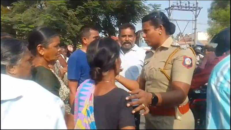 people protest at coimbatore for need a drinking water supply vel