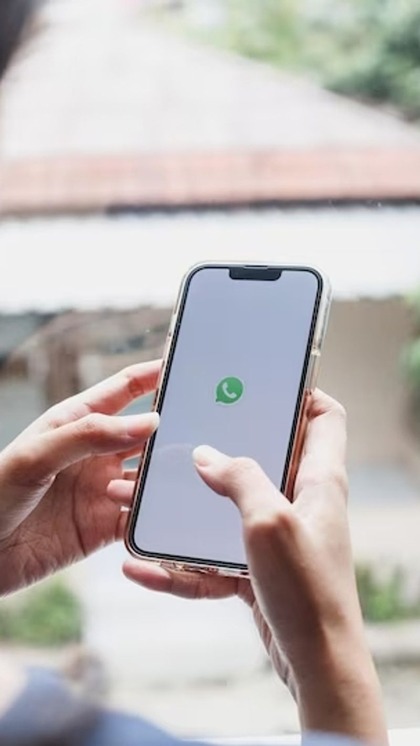 <p>अगर आप  Android स्मार्टफोन यूज करते हैं और WhatsApp से कुछ समय के लिए ब्रेक चाहते हैं, वह भी इसे बिना डेटा ऑफ और अनइंस्टाल किए, तो ट्रिक को आजमाएं।</p>

