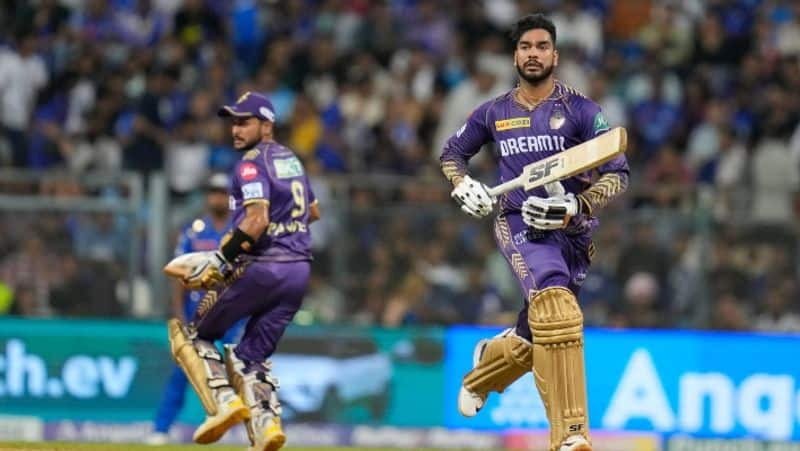 IPL 2024 Kolkata Knight Riders All Out For 169 against Mumbai Indians kvn