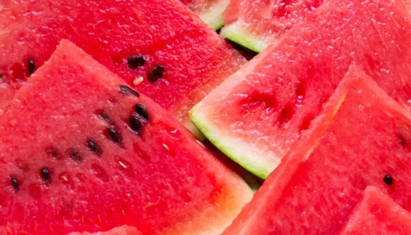 Sickness after eating watermelon Five people sought treatment