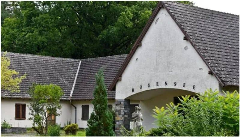 Berlin offers up Joseph Goebbels villa for free 