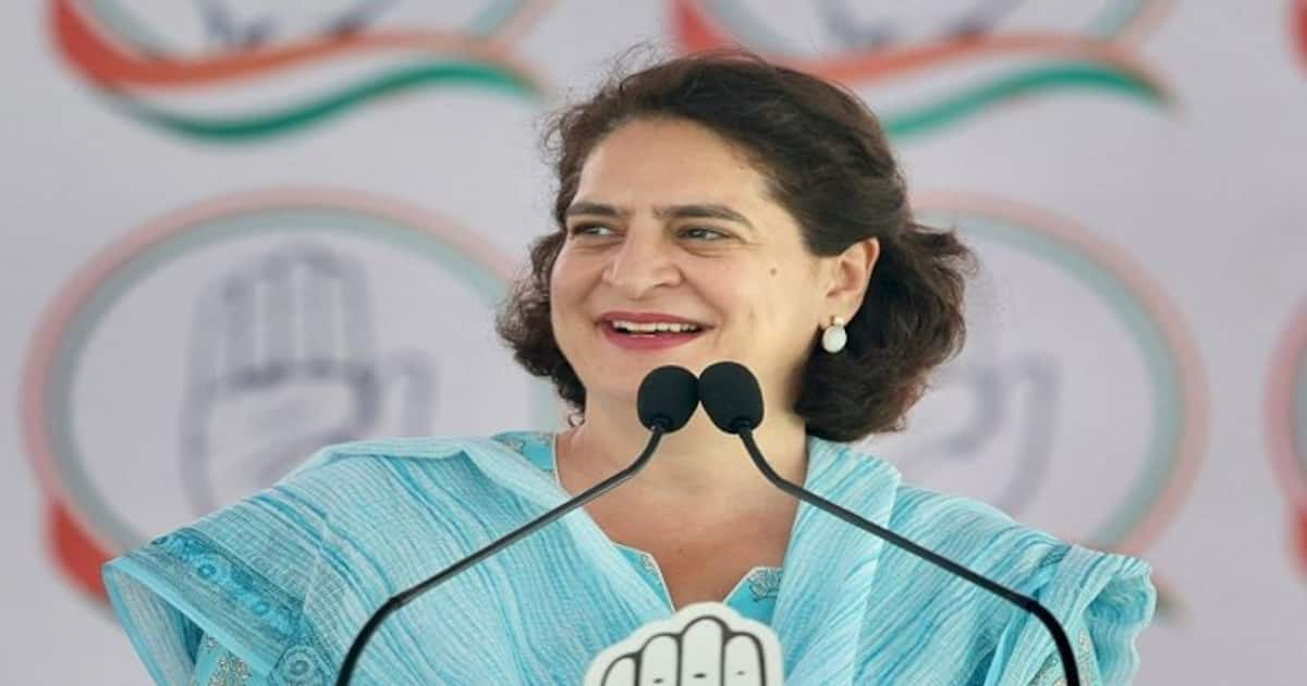 Priyanka Gandhi Enters Electoral Politics, To File Nomination For ...