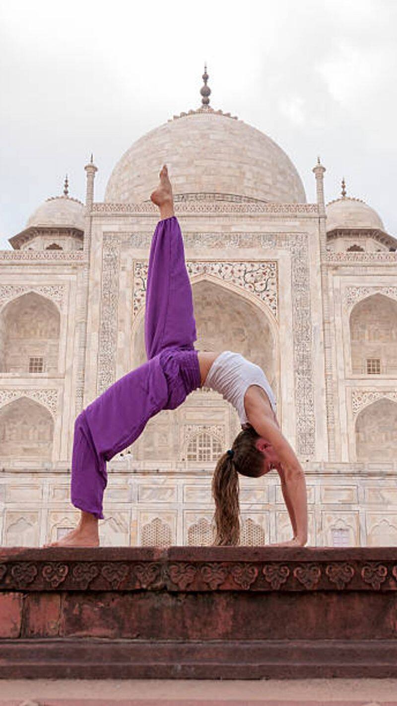 Pakistan Yoga News Indian Yoga started at government level in Pakistan Islamabad CDA starts free yoga classes XSMN