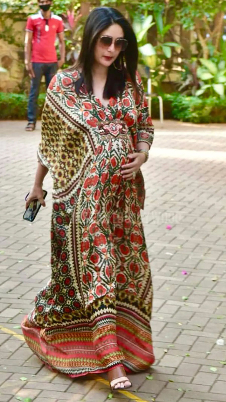 Kareena Kapoor trendy 7 kaftan design ideas for summer 2024 Kareena Kapoor trendy 7 kaftan design ideas for summer 2024