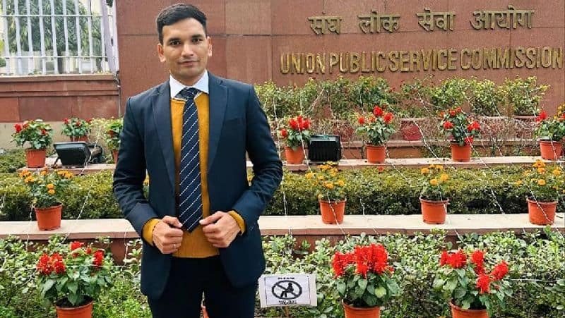 success story of upsc topper ishwar gurjar were failed in 10th exam zrua