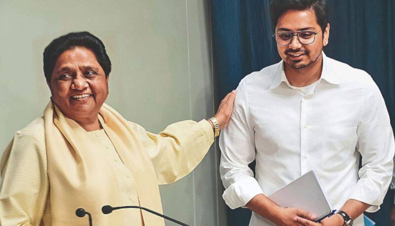 bsp leader mayawati  declare nephew akash anand as her successor mrq